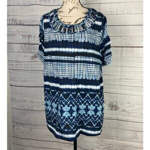 Catherines Tee Shirt Womens 0X 14/16 Short Sleeves Geometric Cut Out Neck